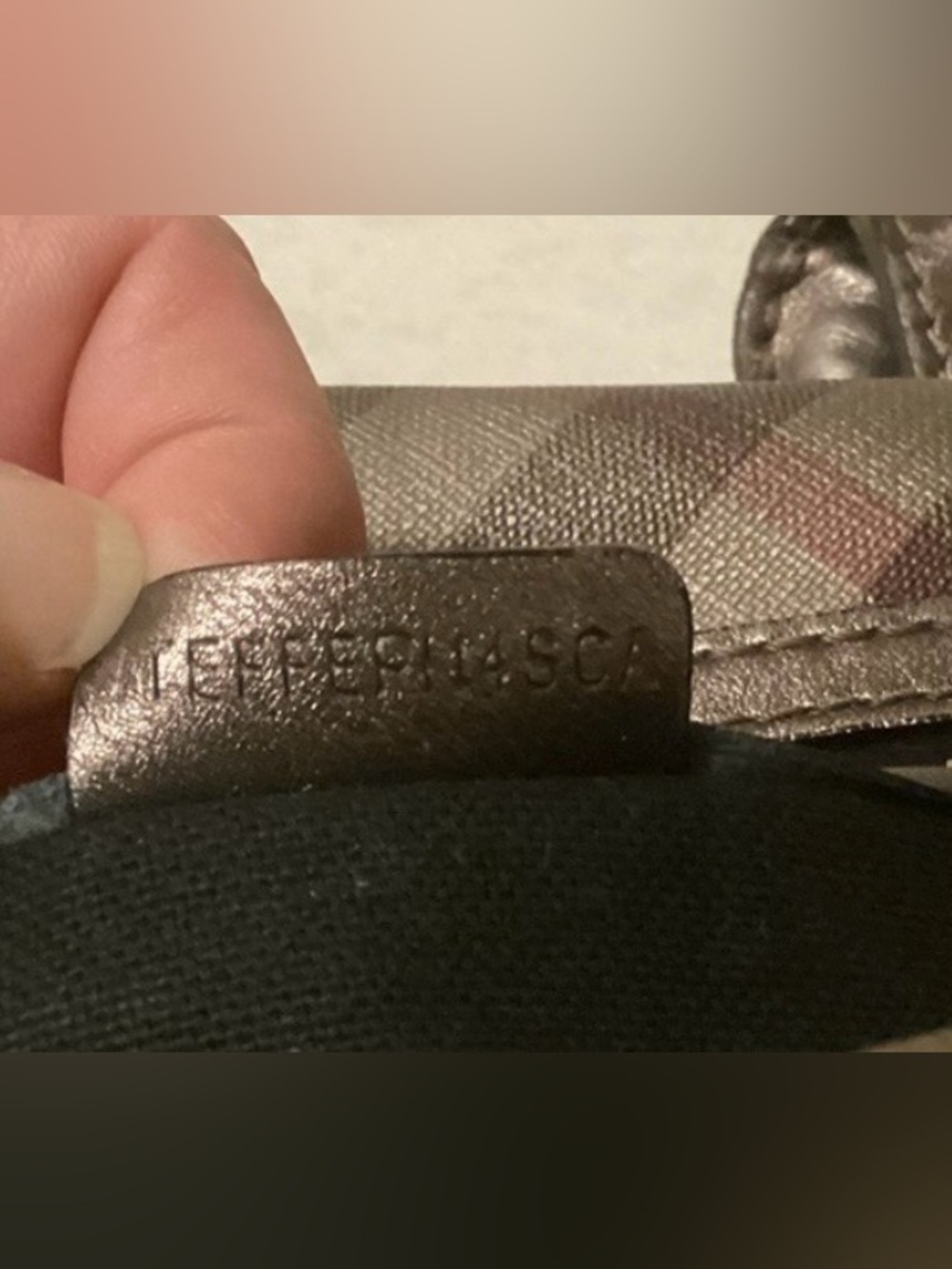 Burberry Nova Check Silver Leather Tote Bag, NFS - Picture 4 of 11